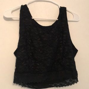 BLACK LACEY CROP